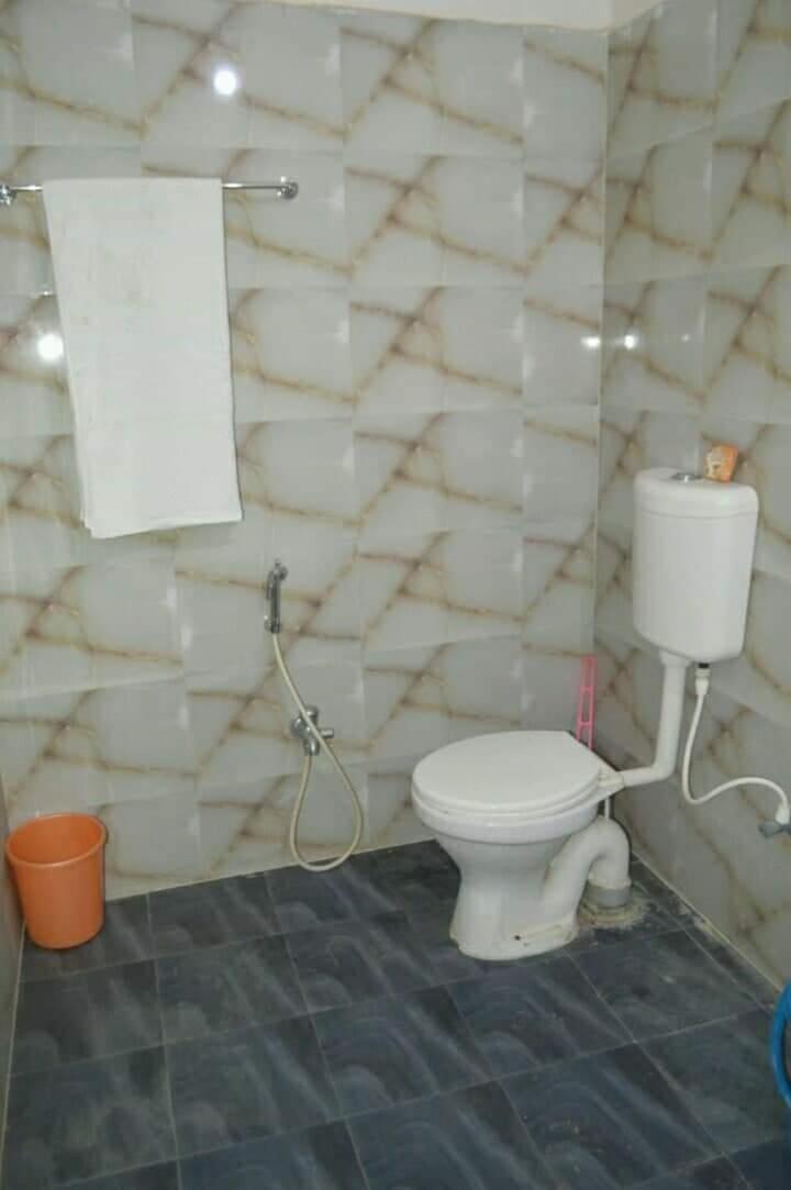 Middle Way Home Stay Bodhgaya Bagian luar foto